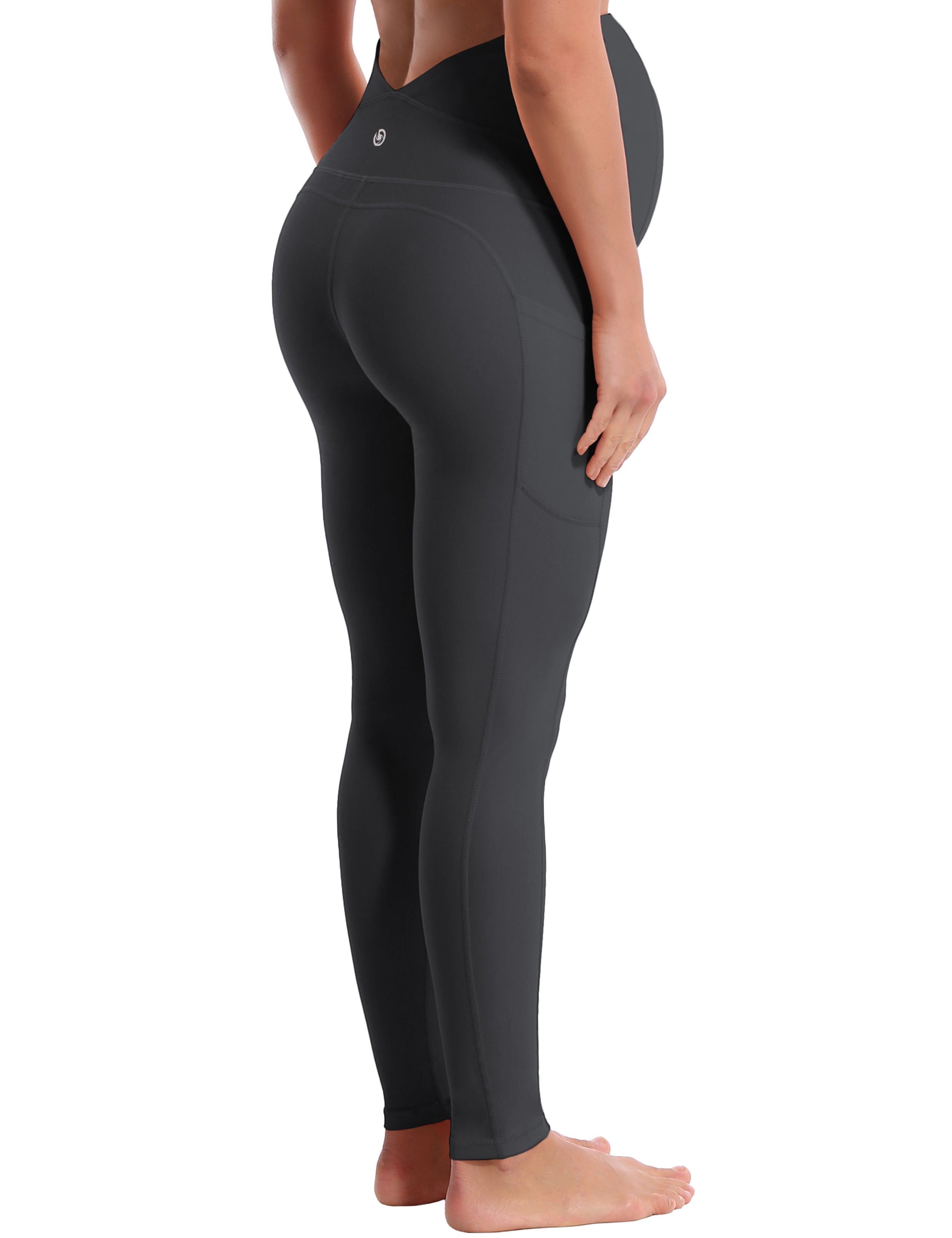 26" Side Pockets Maternity Pilates Pants shadowcharcoal 87%Nylon/13%Spandex Softest-ever fabric High elasticity 4-way stretch Fabric doesn't attract lint easily No see-through Moisture-wicking Machine wash