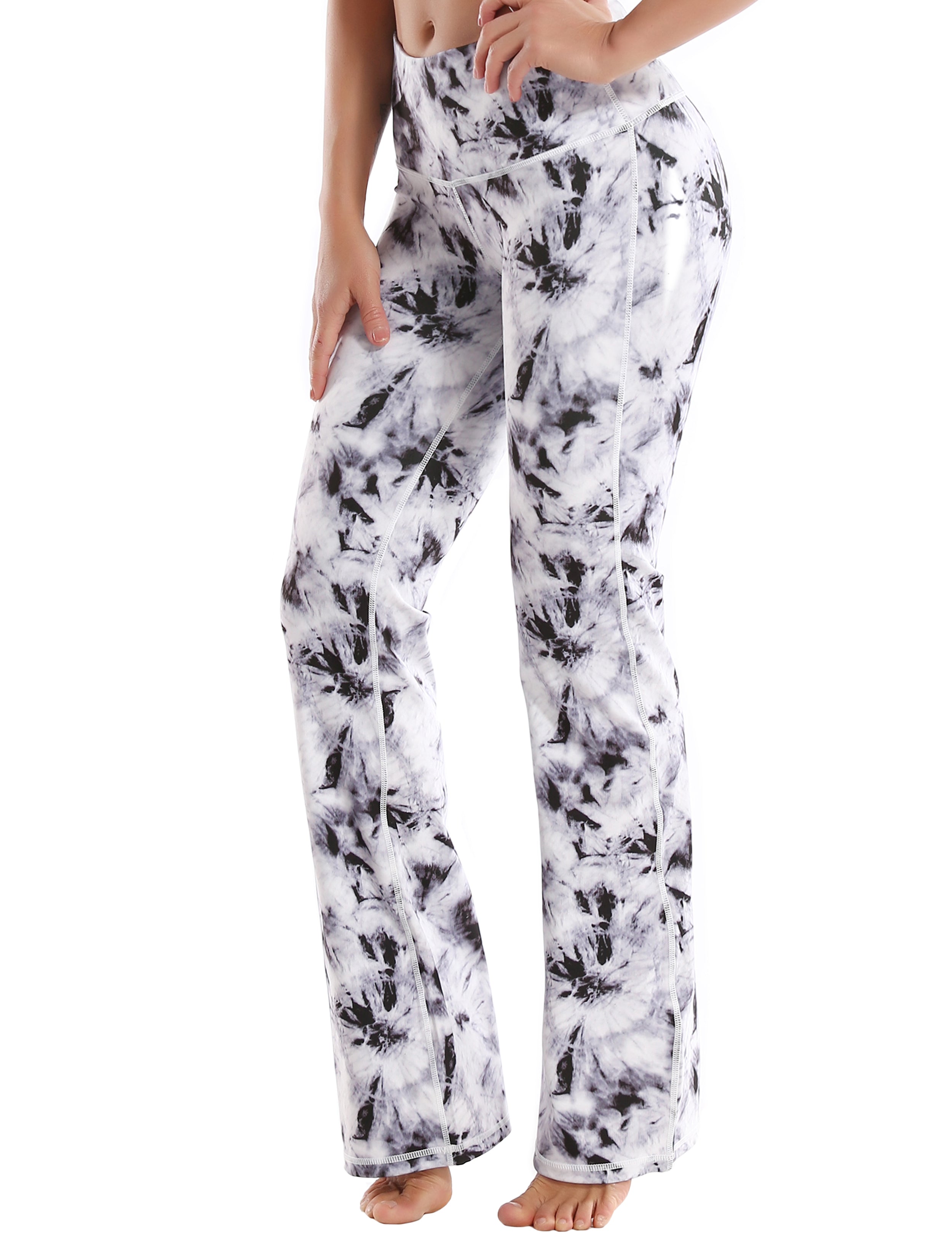 High Waist Printed Bootcut Leggings Black Dandelion 78%Polyester/22%Spandex Fabric doesn't attract lint easily 4-way stretch No see-through Moisture-wicking Tummy control Inner pocket Five lengths