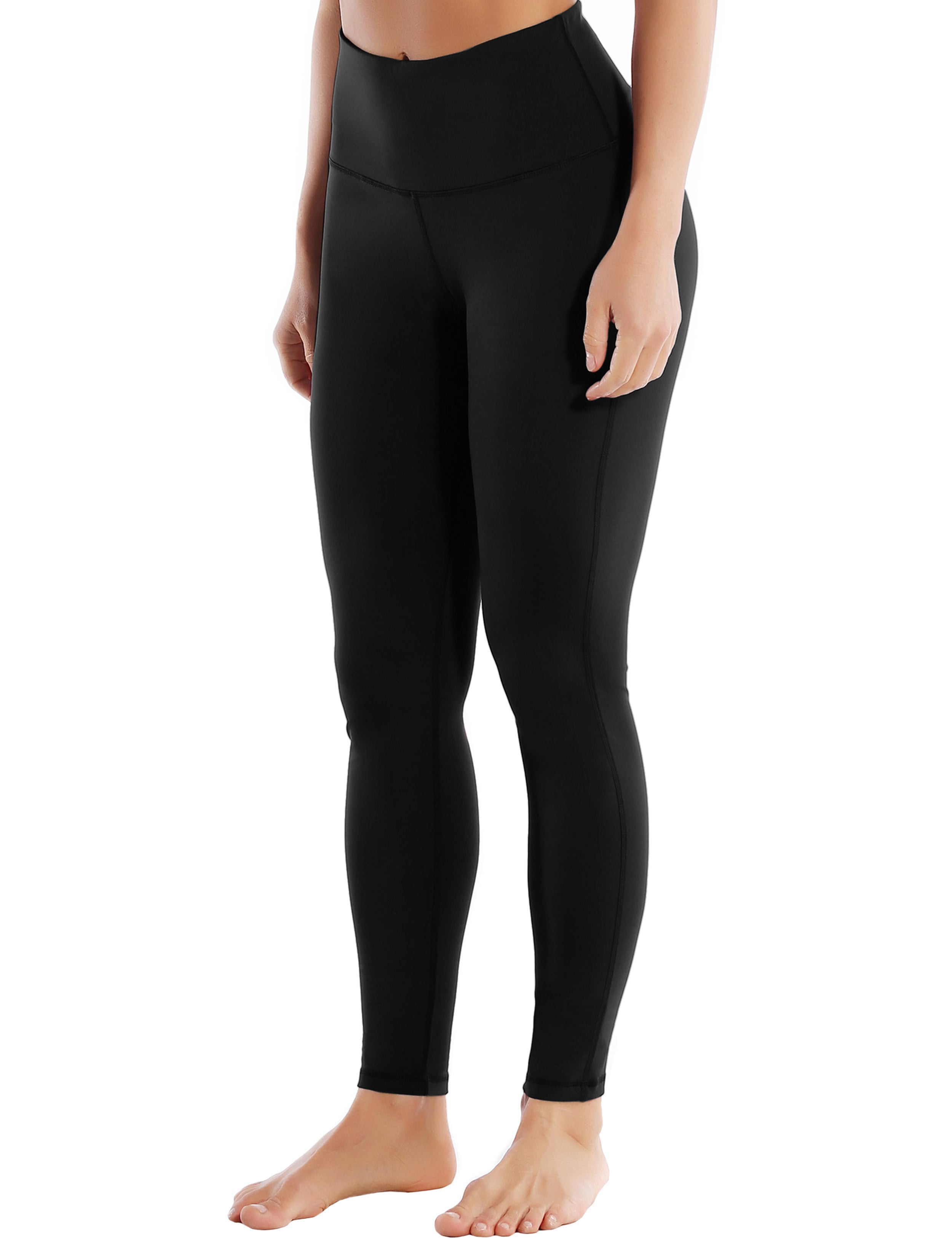 High Waist Side Line Jogging Pants black Side Line is Make Your Legs Look Longer and Thinner 75%Nylon/25%Spandex Fabric doesn't attract lint easily 4-way stretch No see-through Moisture-wicking Tummy control Inner pocket Two lengths