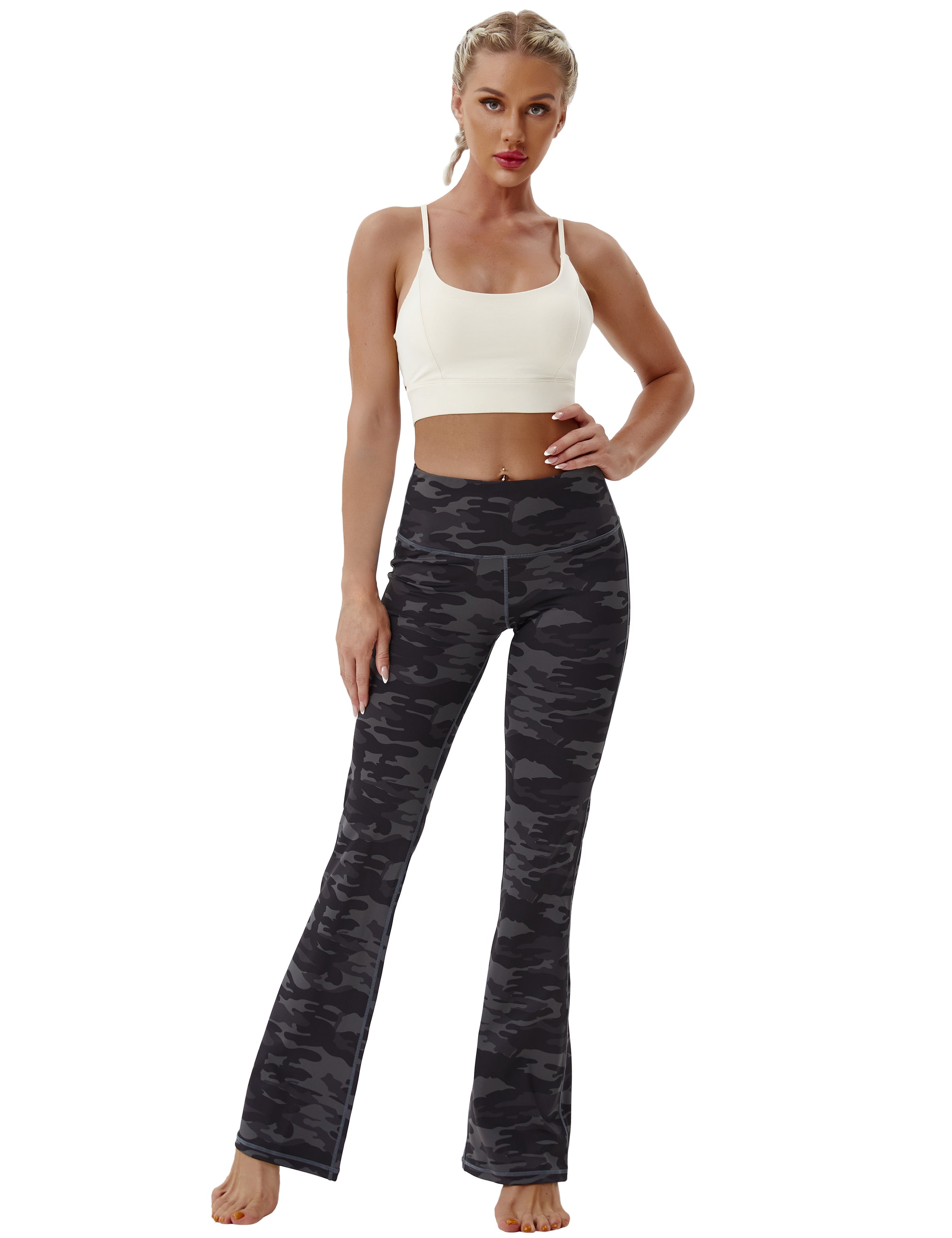 High Waist Printed Bootcut Leggings dimgray camo 78%Polyester/22%Spandex Fabric doesn't attract lint easily 4-way stretch No see-through Moisture-wicking Tummy control Inner pocket Five lengths