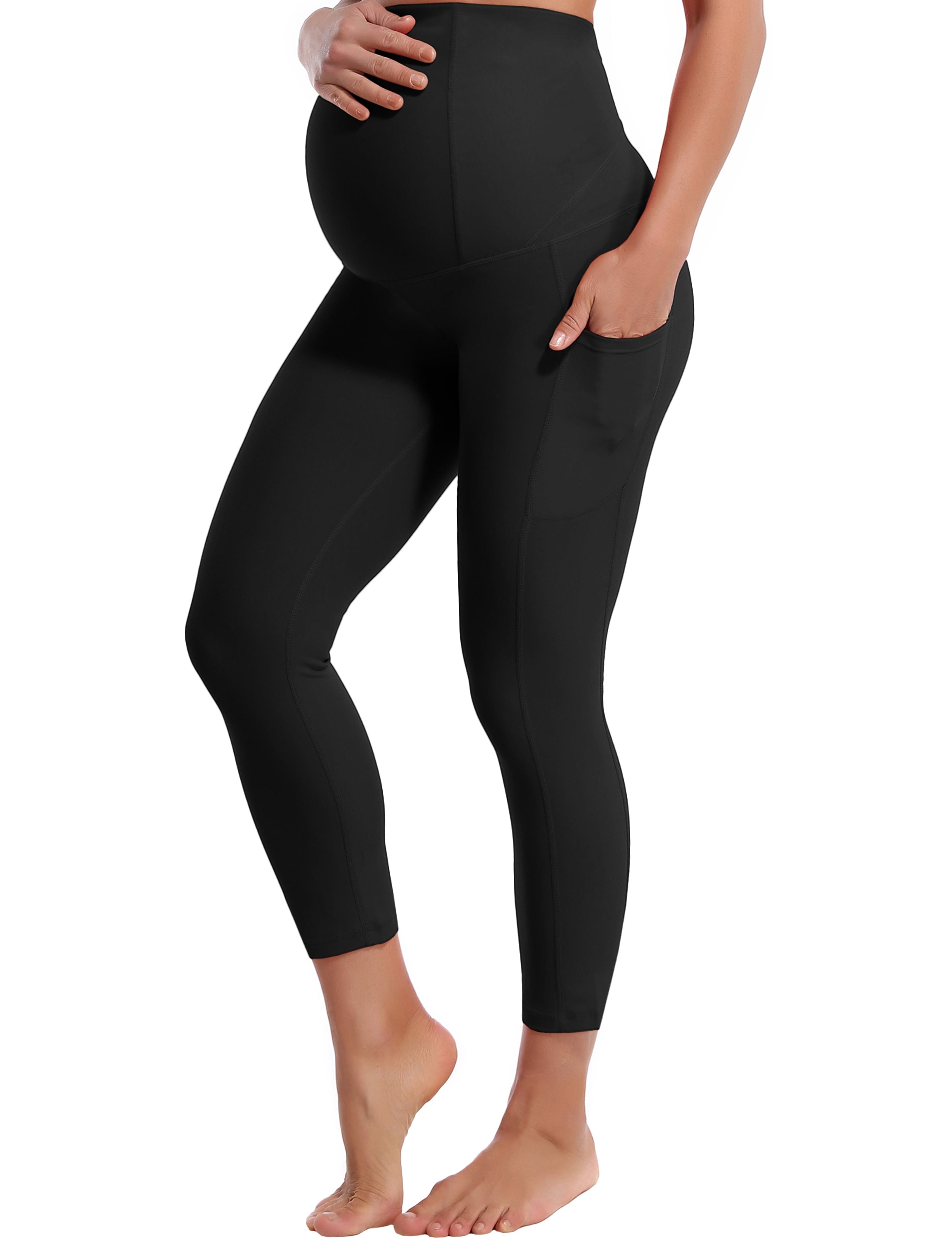 22" Side Pockets Maternity Golf Pants black 87%Nylon/13%Spandex Softest-ever fabric High elasticity 4-way stretch Fabric doesn't attract lint easily No see-through Moisture-wicking Machine wash