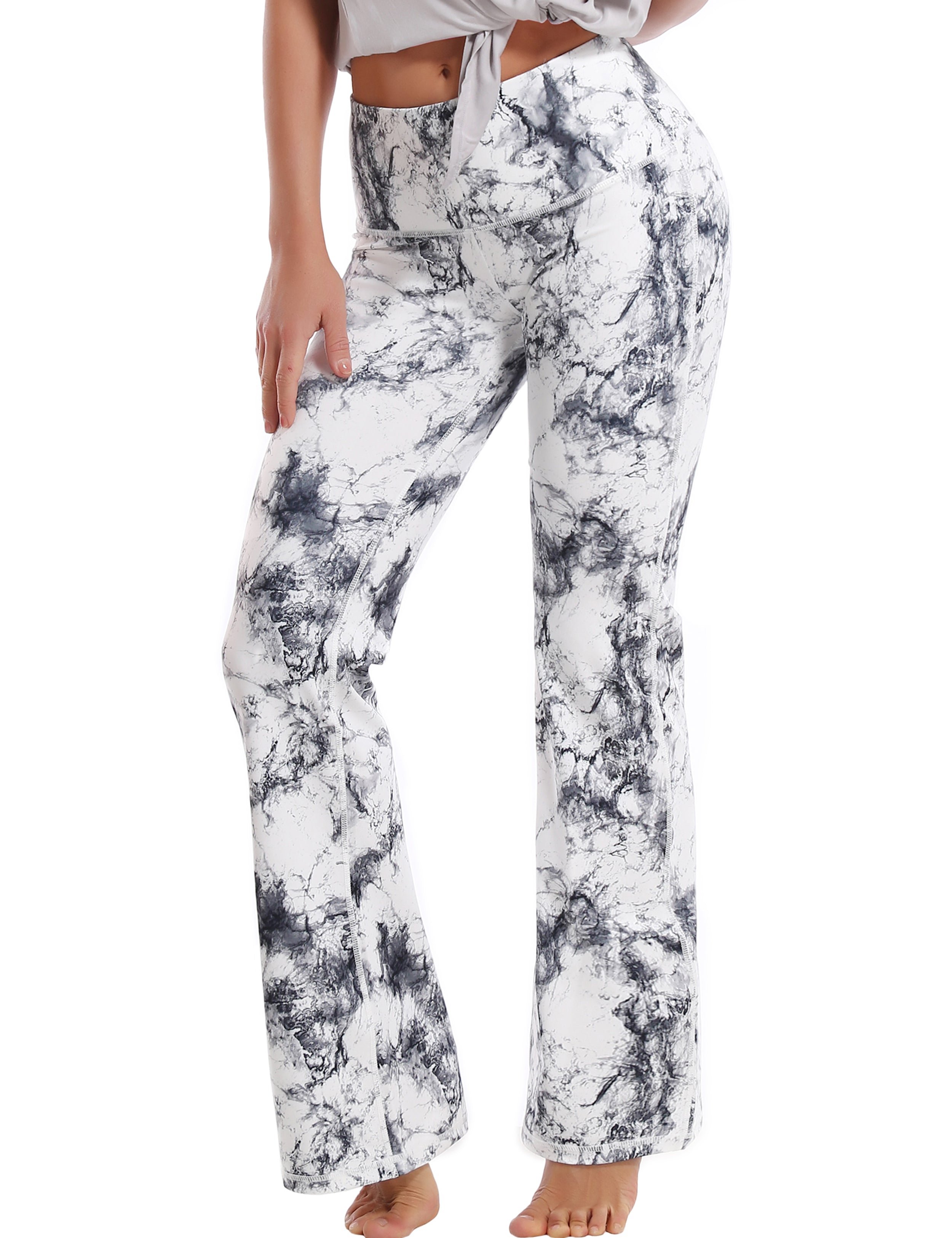 High Waist Printed Bootcut Leggings Arabescato 78%Polyester/22%Spandex Fabric doesn't attract lint easily 4-way stretch No see-through Moisture-wicking Tummy control Inner pocket Five lengths