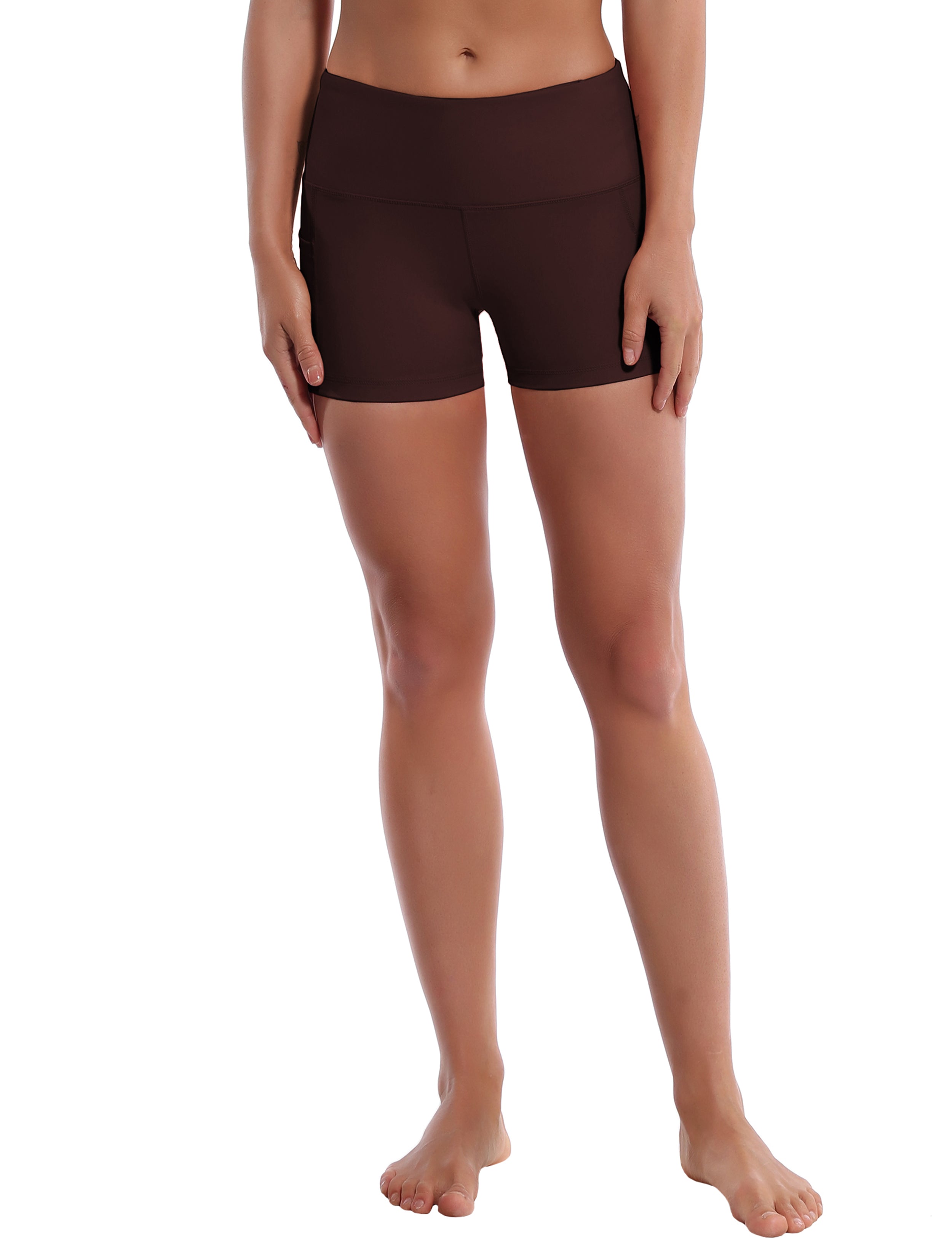2.5" Side Pockets Yoga Shorts mahoganymaroon Sleek, soft, smooth and totally comfortable: our newest sexy style is here. Softest-ever fabric High elasticity High density 4-way stretch Fabric doesn't attract lint easily No see-through Moisture-wicking Machine wash 78% Polyester, 22% Spandex