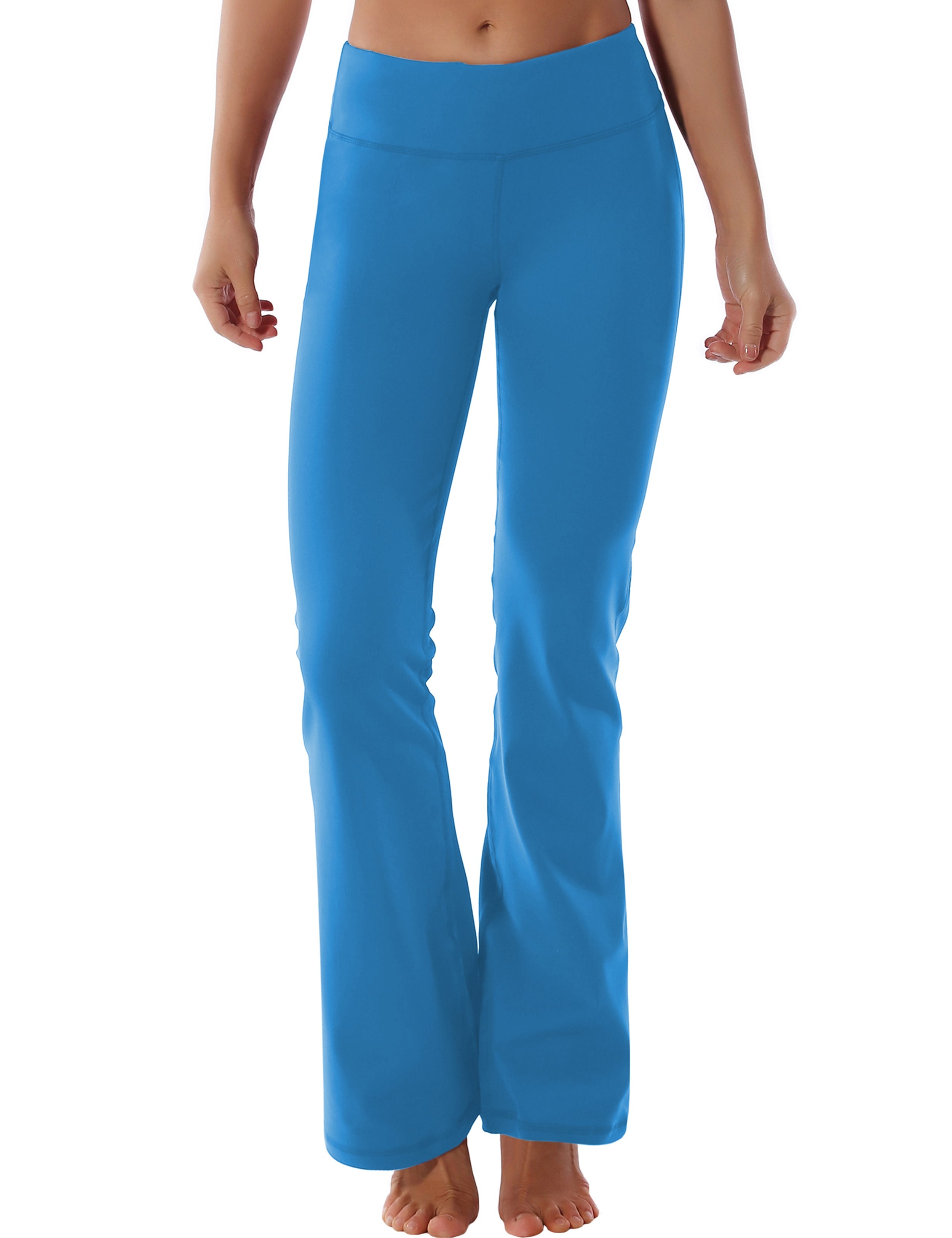 Cotton Nylon Bootcut Leggings peacockblue 87%Nylon/13%Spandex (Super soft, cotton feel , 280gsm) Fabric doesn't attract lint easily 4-way stretch No see-through Moisture-wicking Inner pocket Four lengths