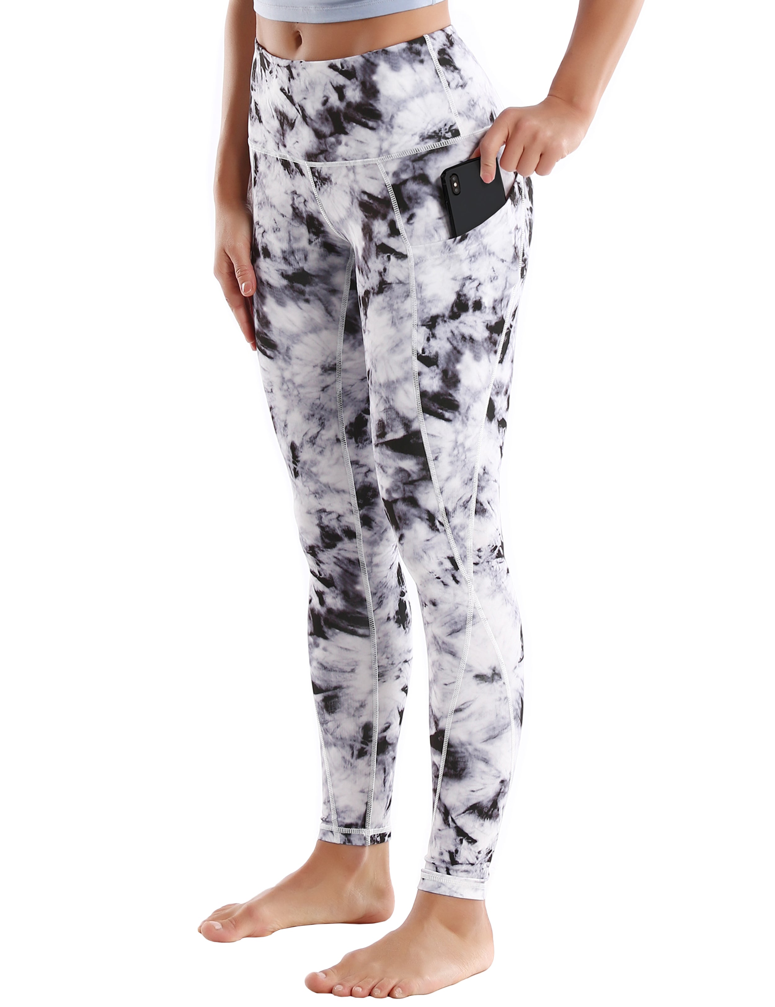 High Waist Side Pockets yogastudio Pants blackdandelion 78%Polyester/22%Spandex Fabric doesn't attract lint easily 4-way stretch No see-through Moisture-wicking Tummy control Inner pocket