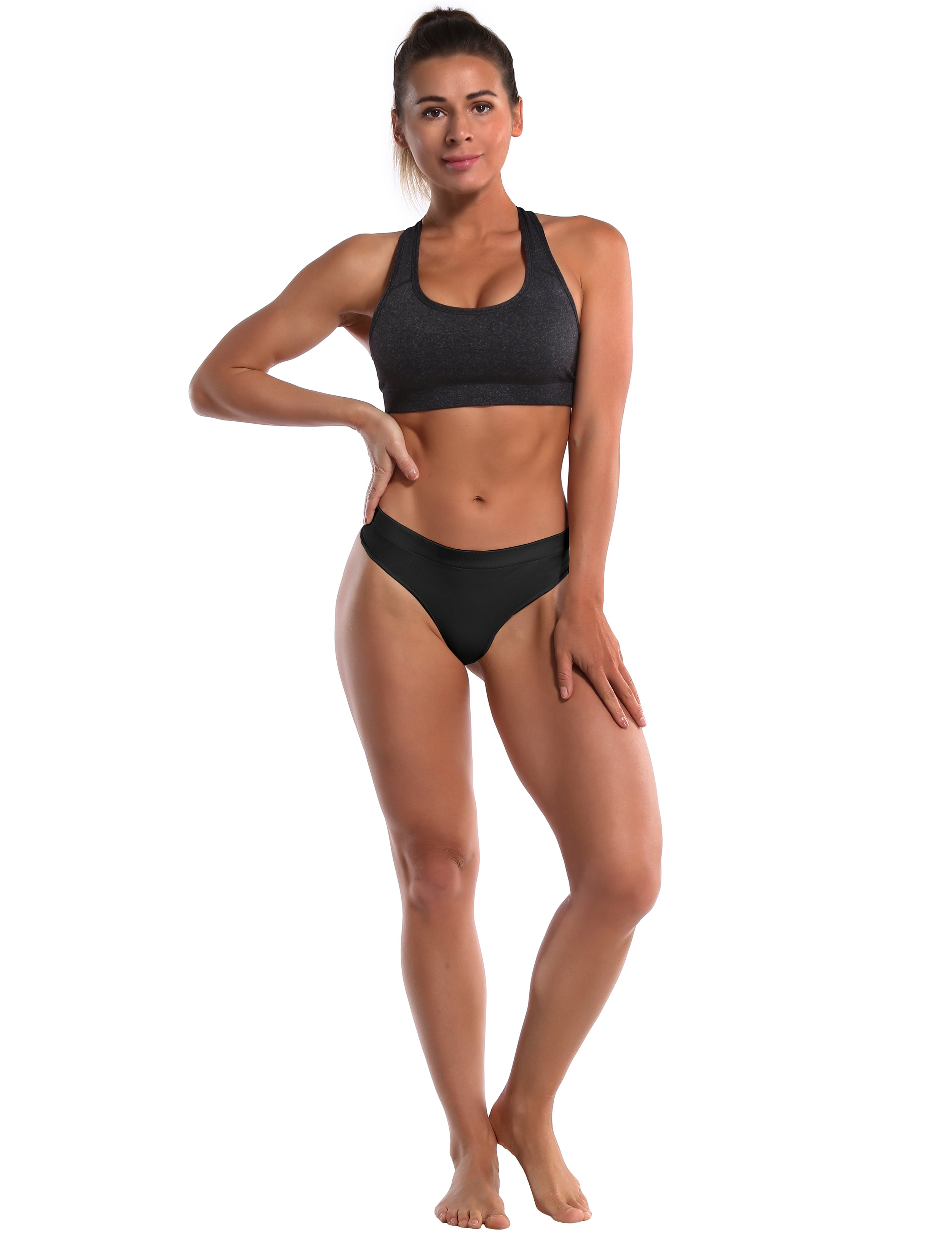 Seamless Low rise Sports Thongs black Sleek, smooth and streamlined: designed in our extra-soft knit material, this seamless thong embraces everyday comfort. Here with an allover heathered effect. Weave threads one by one High elasticity Softest-ever fabric Unsealed Comfortable No back coverage Machine wash.