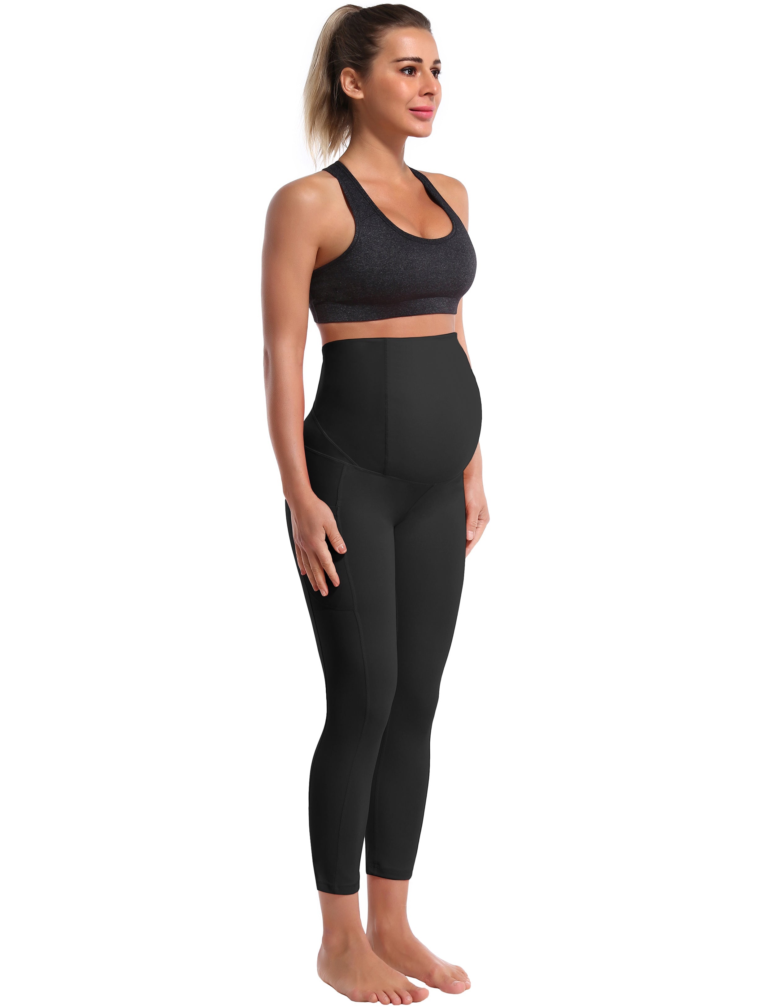 22" Side Pockets Maternity Gym Pants black 87%Nylon/13%Spandex Softest-ever fabric High elasticity 4-way stretch Fabric doesn't attract lint easily No see-through Moisture-wicking Machine wash