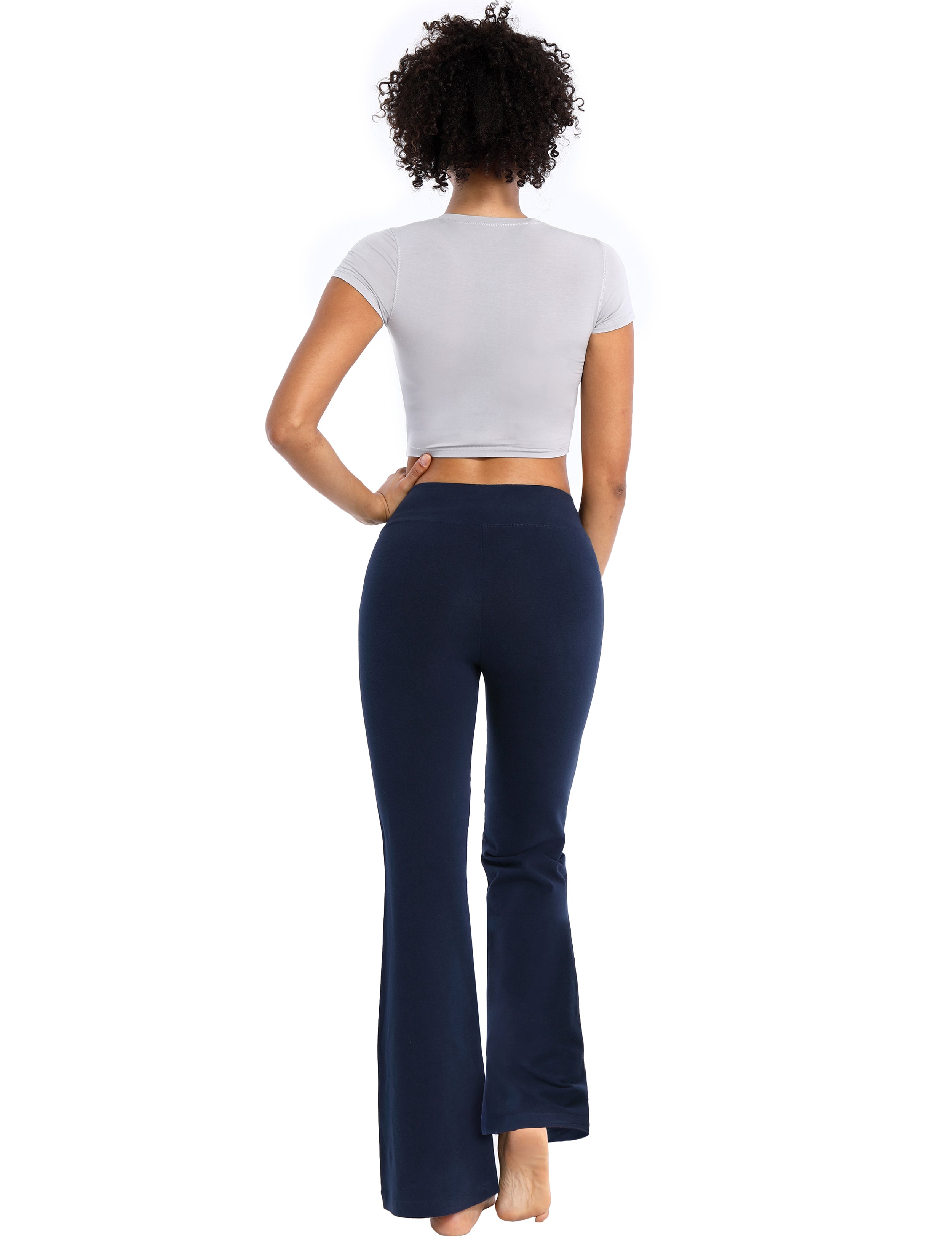 Cotton Bootcut Leggings darknavy 90%Cotton/10%Spandex (soft and cotton feel) Fabric doesn't attract lint easily 4-way stretch No see-through Moisture-wicking Inner pocket Four lengths
