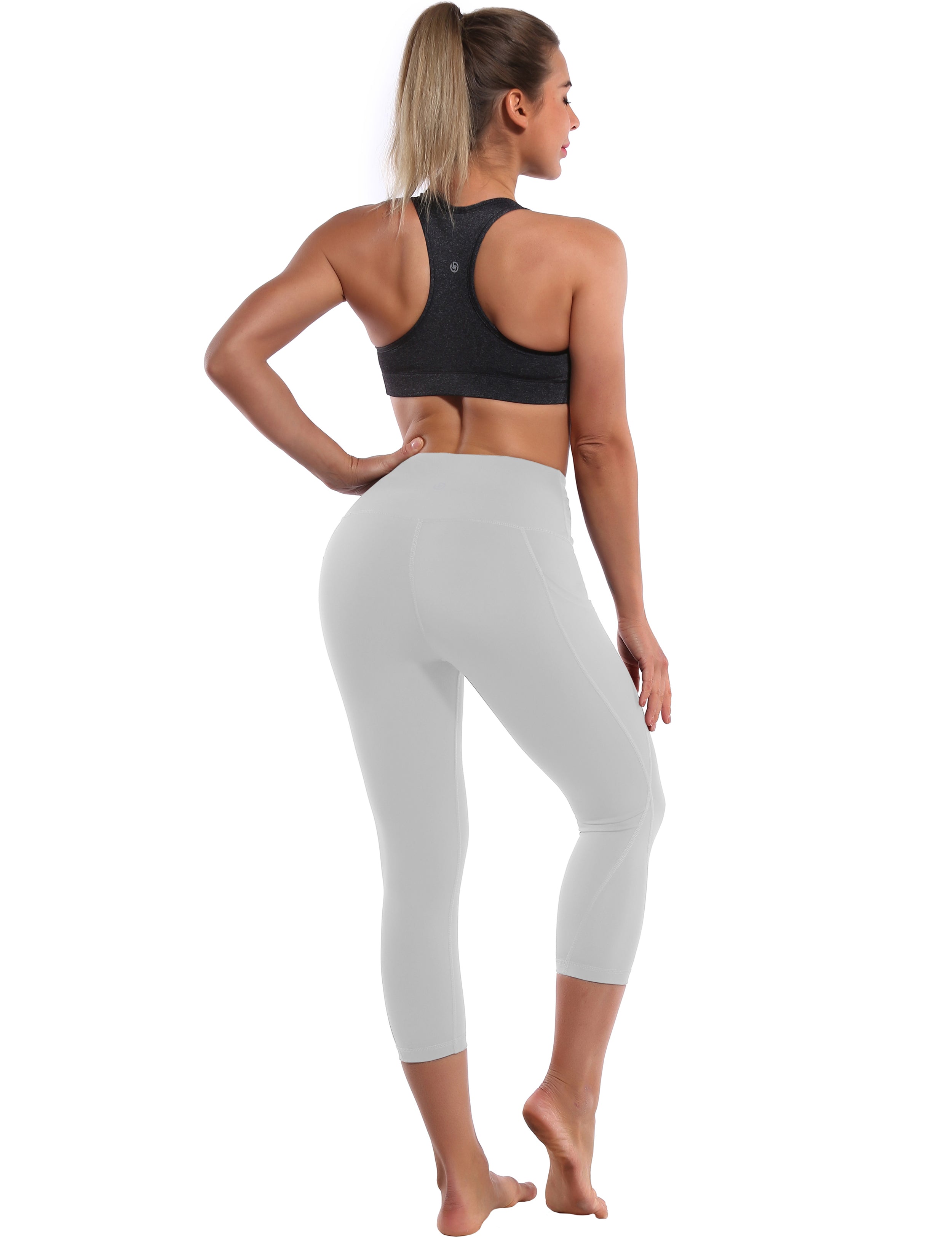 19" High Waist Side Pockets Capris lightgray 75%Nylon/25%Spandex Fabric doesn't attract lint easily 4-way stretch No see-through Moisture-wicking Tummy control Inner pocket