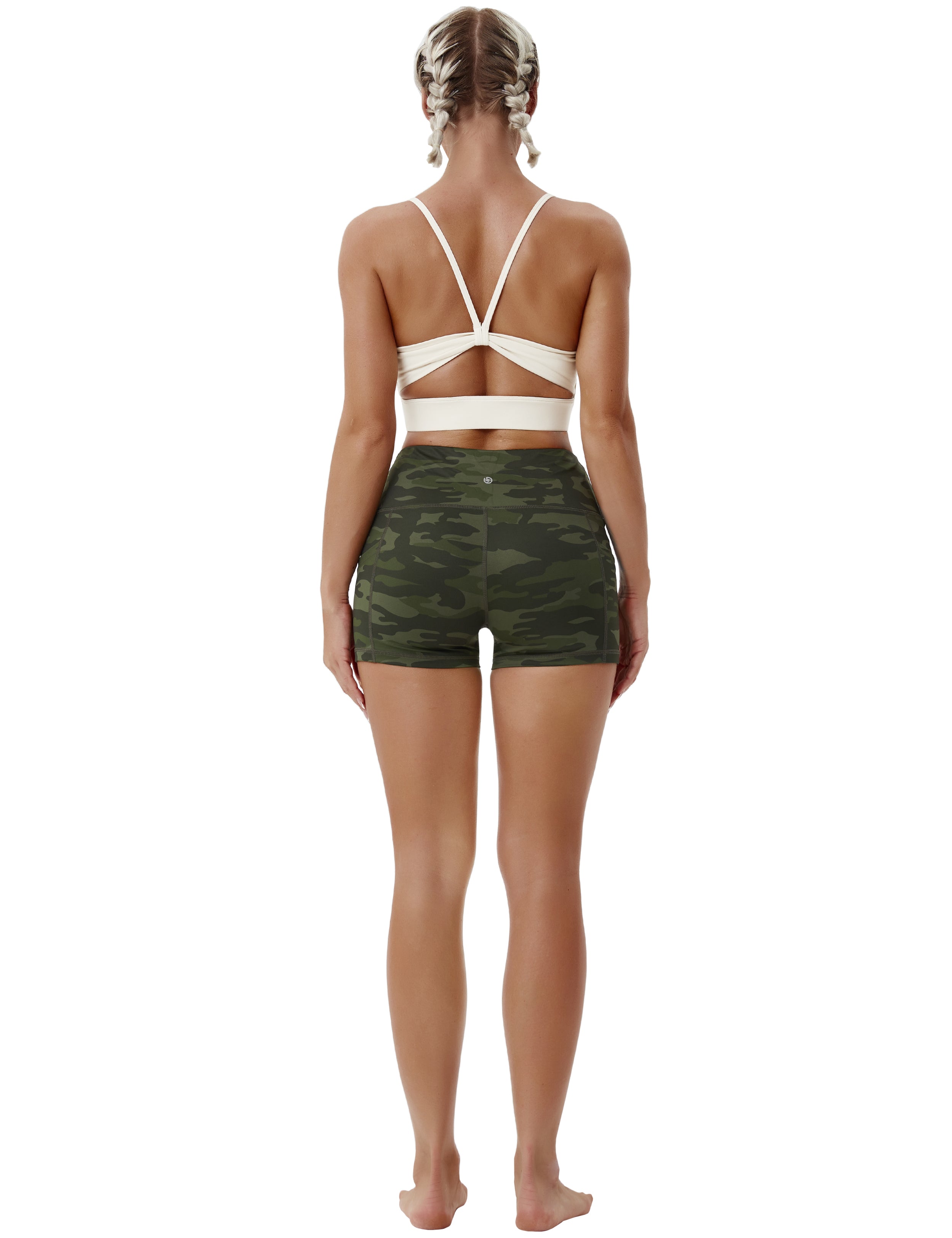 2.5" Printed Side Pockets Golf Shorts green camo Sleek, soft, smooth and totally comfortable: our newest sexy style is here. Softest-ever fabric High elasticity High density 4-way stretch Fabric doesn't attract lint easily No see-through Moisture-wicking Machine wash 78% Polyester, 22% Spandex