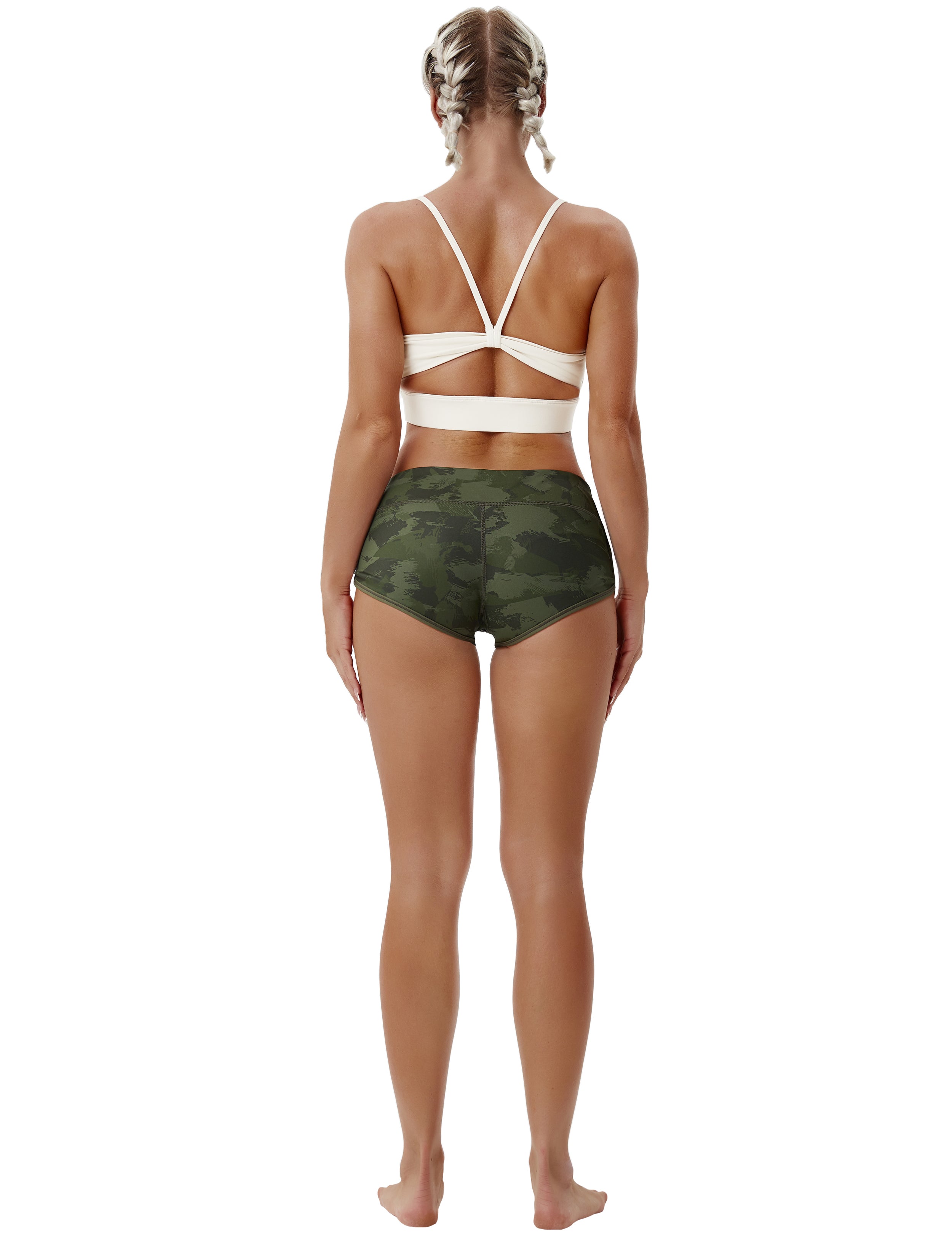Printed Booty Golf Shorts green brushcamo Sleek, soft, smooth and totally comfortable: our newest sexy style is here. Softest-ever fabric High elasticity High density 4-way stretch Fabric doesn't attract lint easily No see-through Moisture-wicking Machine wash 78% Polyester, 22% Spandex