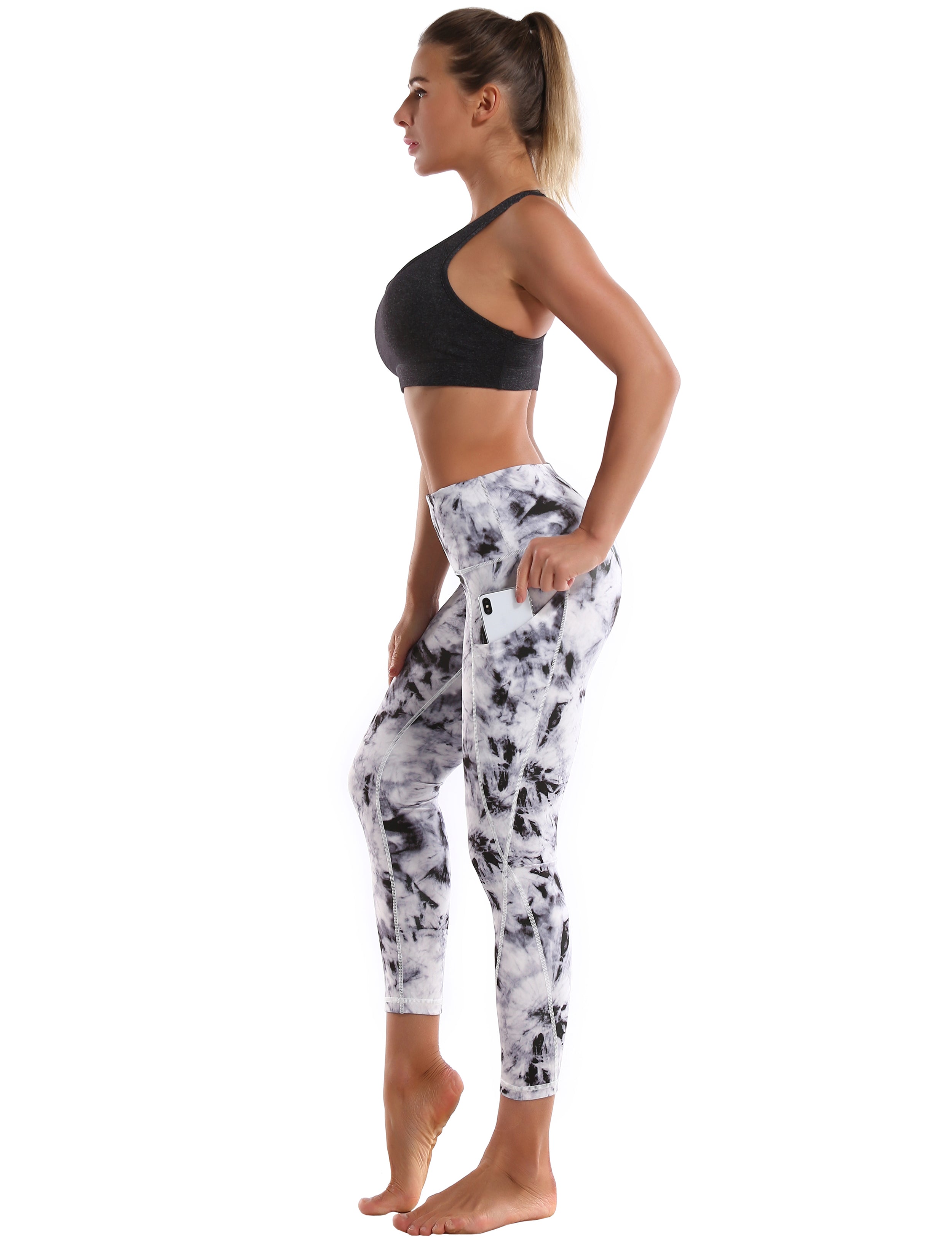 22" Printed Side Pockets Capris black dandelion_Pilates