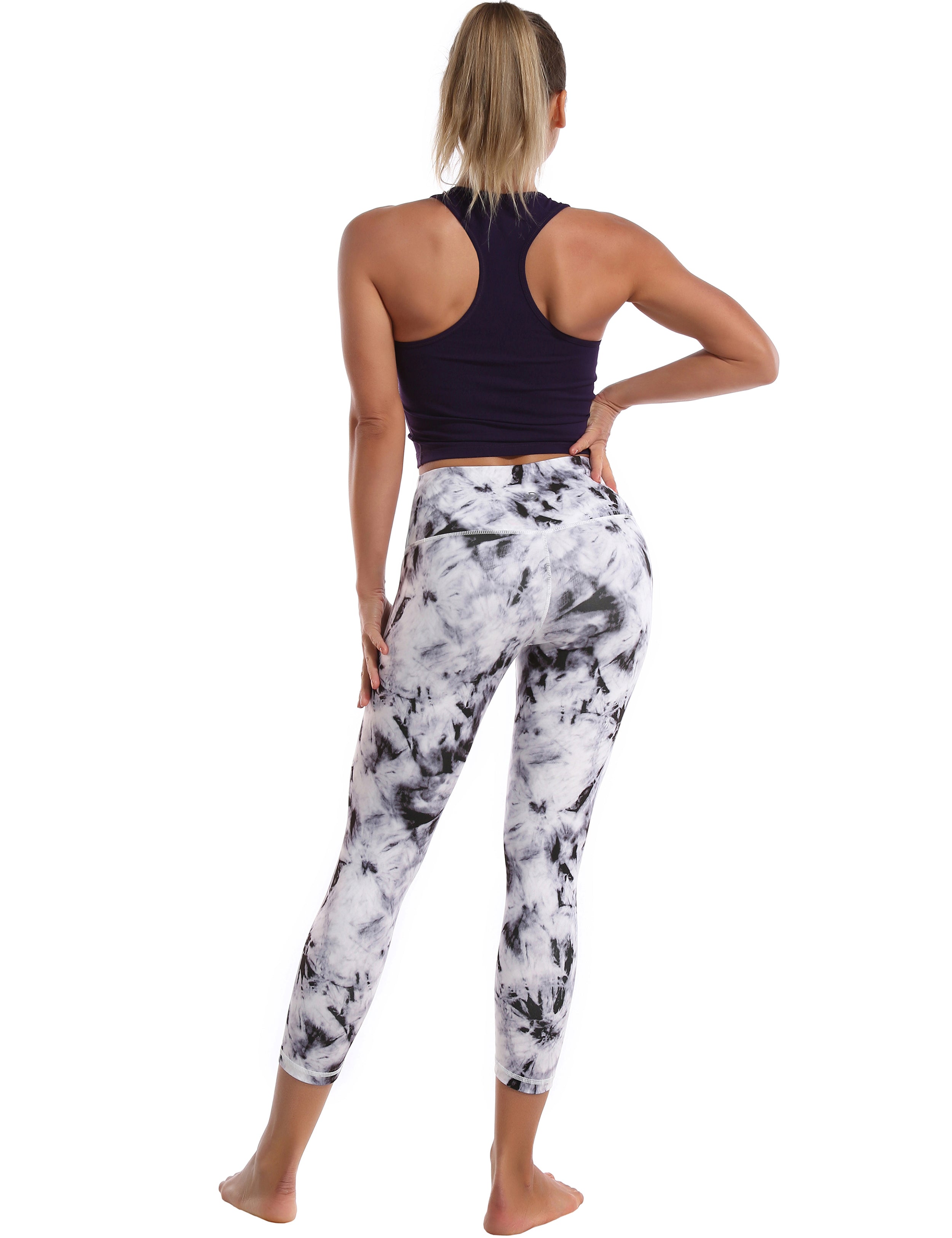19" High Waist Printed Crop Tight Capris black dandelion_Gym