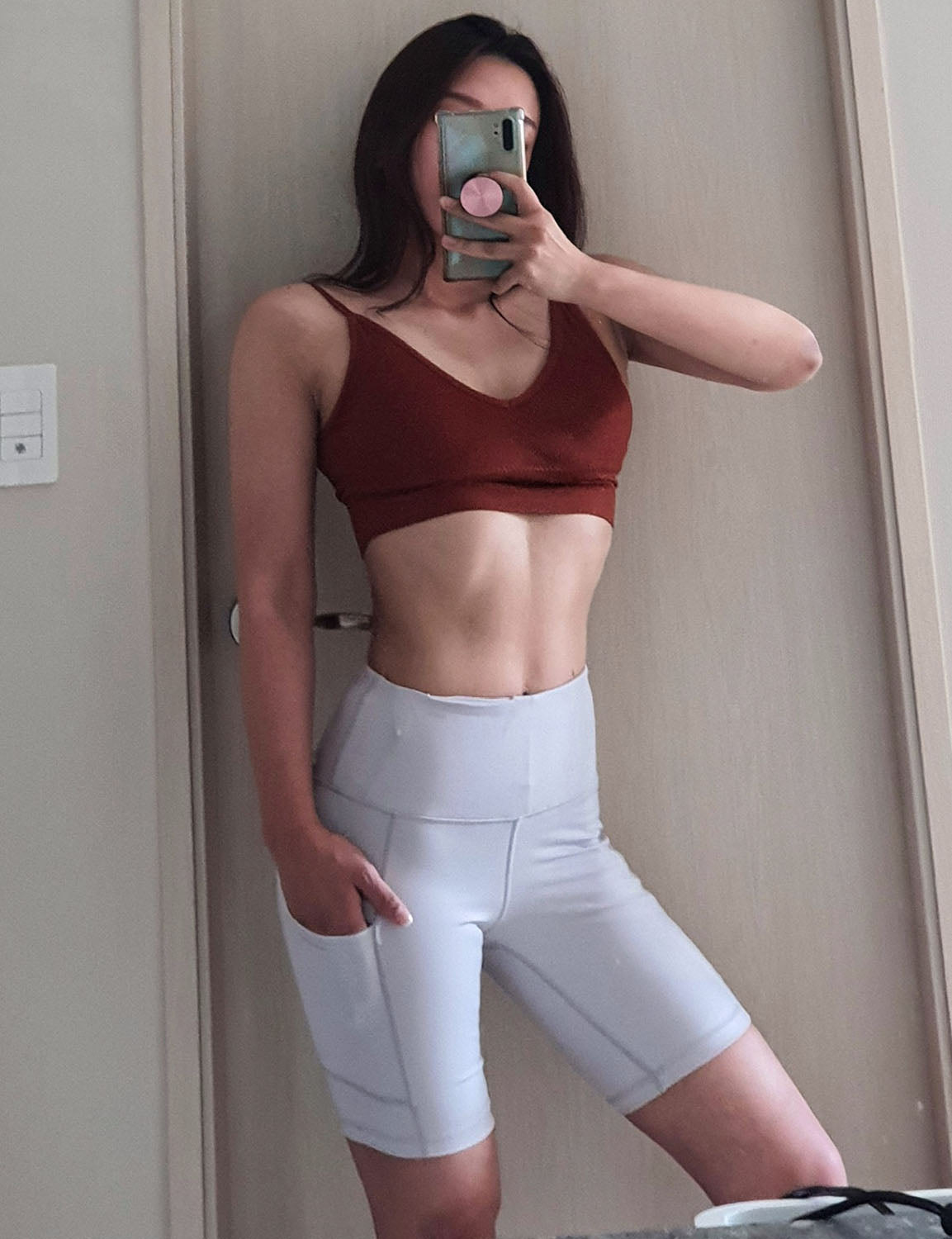 8" Side Pockets Biking Shorts lightgray Sleek, soft, smooth and totally comfortable: our newest style is here. Softest-ever fabric High elasticity High density 4-way stretch Fabric doesn't attract lint easily No see-through Moisture-wicking Machine wash 75% Nylon, 25% Spandex